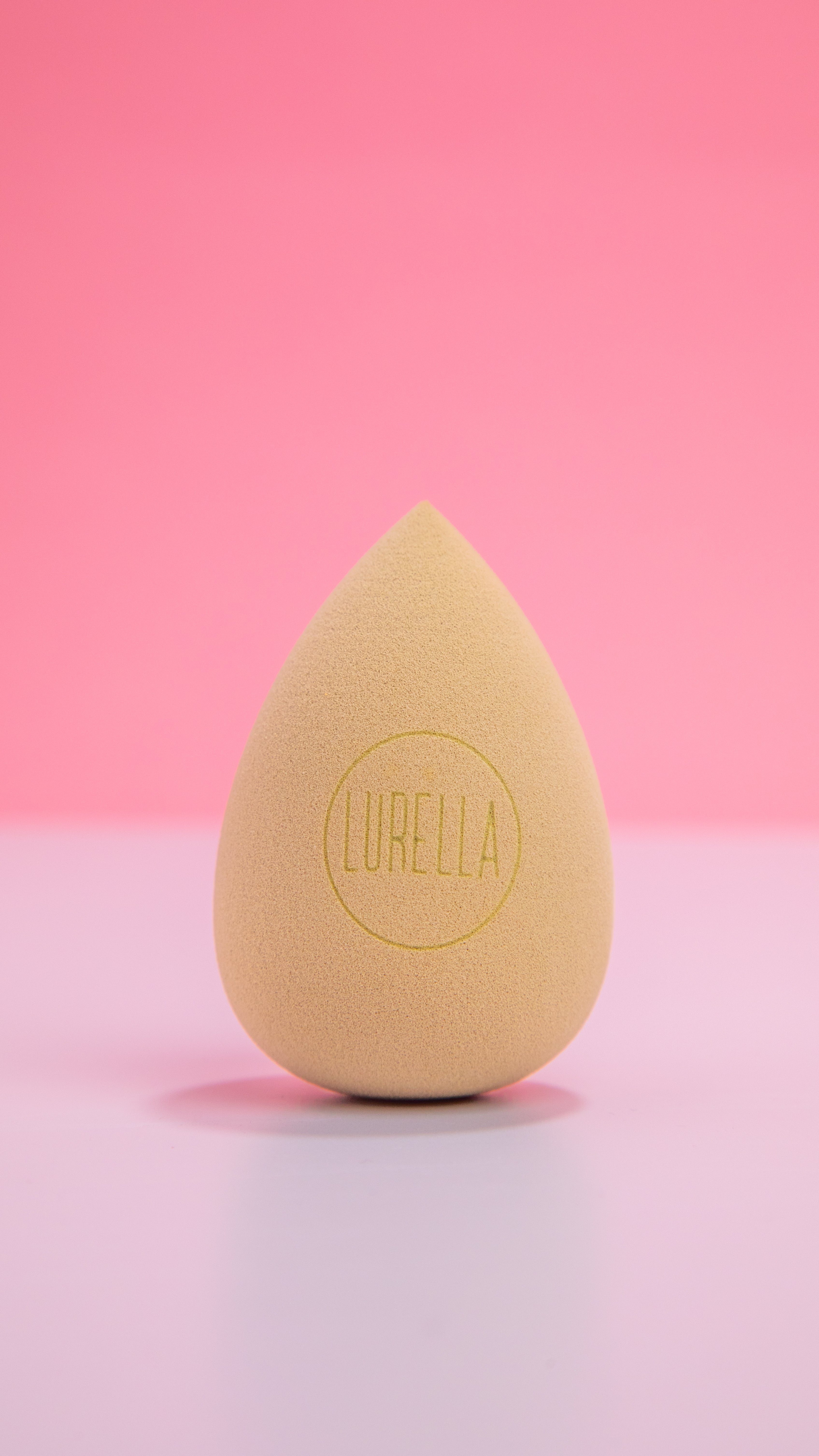 TEAR DROP SPONGE NUDE 1
