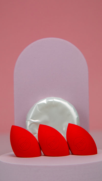 MINI ANGLED TEAR DROP RED