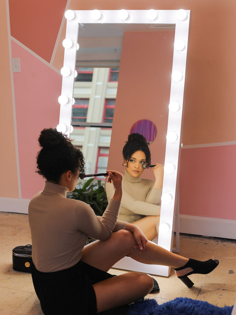 21 Bulb Standing Vanity Mirror - Avalanche